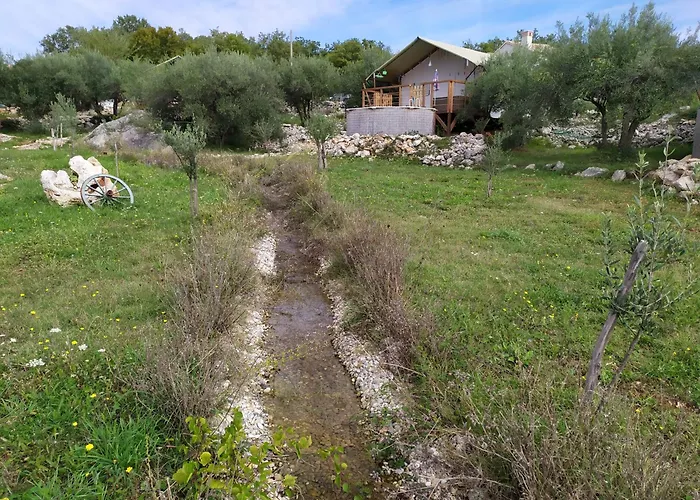 Krk Glamping Village * Brusici