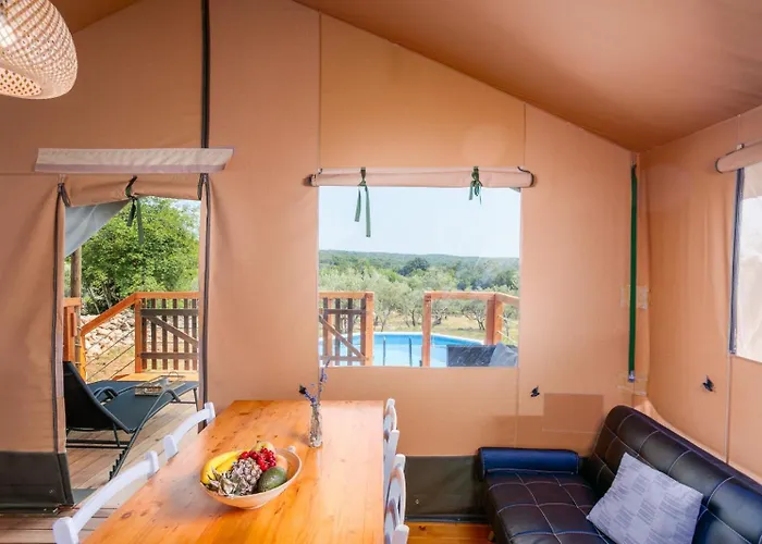 Luxusní stan Krk Glamping Village Brusici