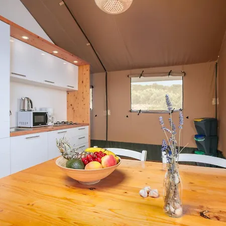 Luxusní stan Krk Glamping Village