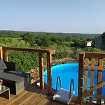אוהל מפואר Krk Glamping Village Brusici